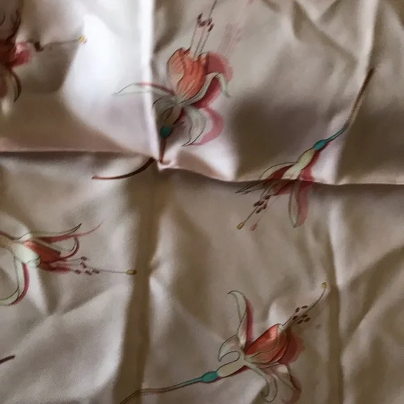 100% silk HERMES SCARF - Picture 7 of 15